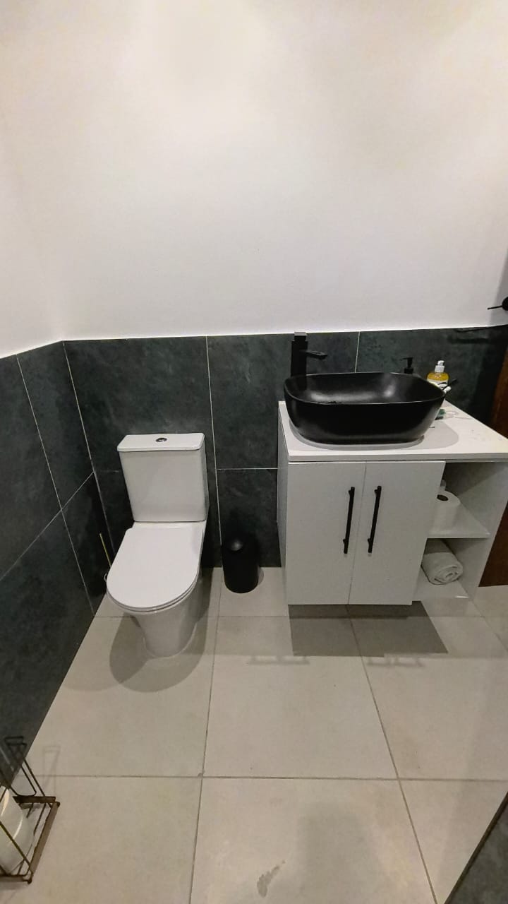 Vanity & toilet finish