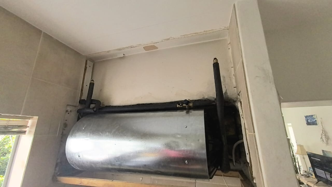 Re-roofing detail