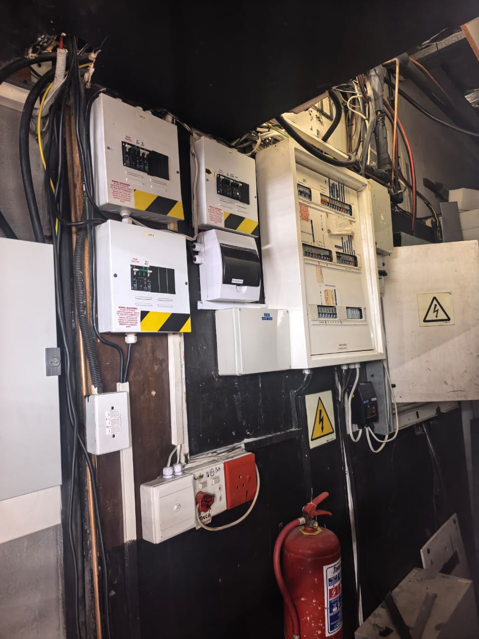 Distribution board install